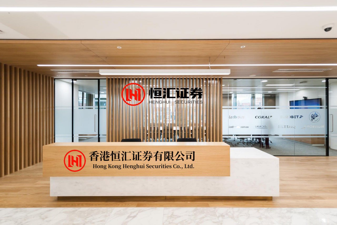 多多策略APP下载 财经聚焦｜AI人才需求攀升，如何打开就业新空间